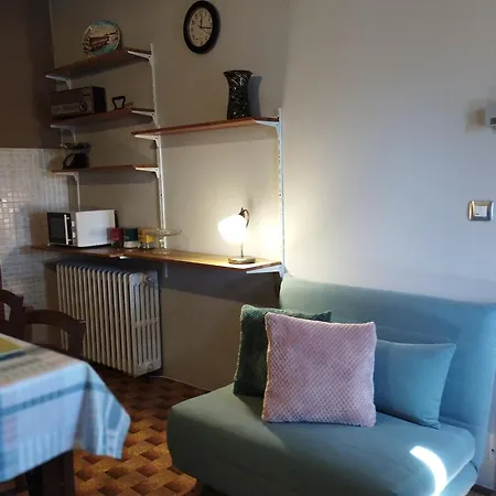Ca' D'la Nona Casa Con Giardino 度假居 *