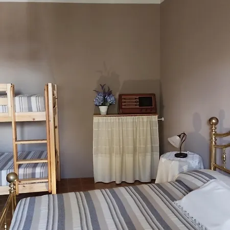 Ca' D'la Nona Casa Con Giardino 度假居 *